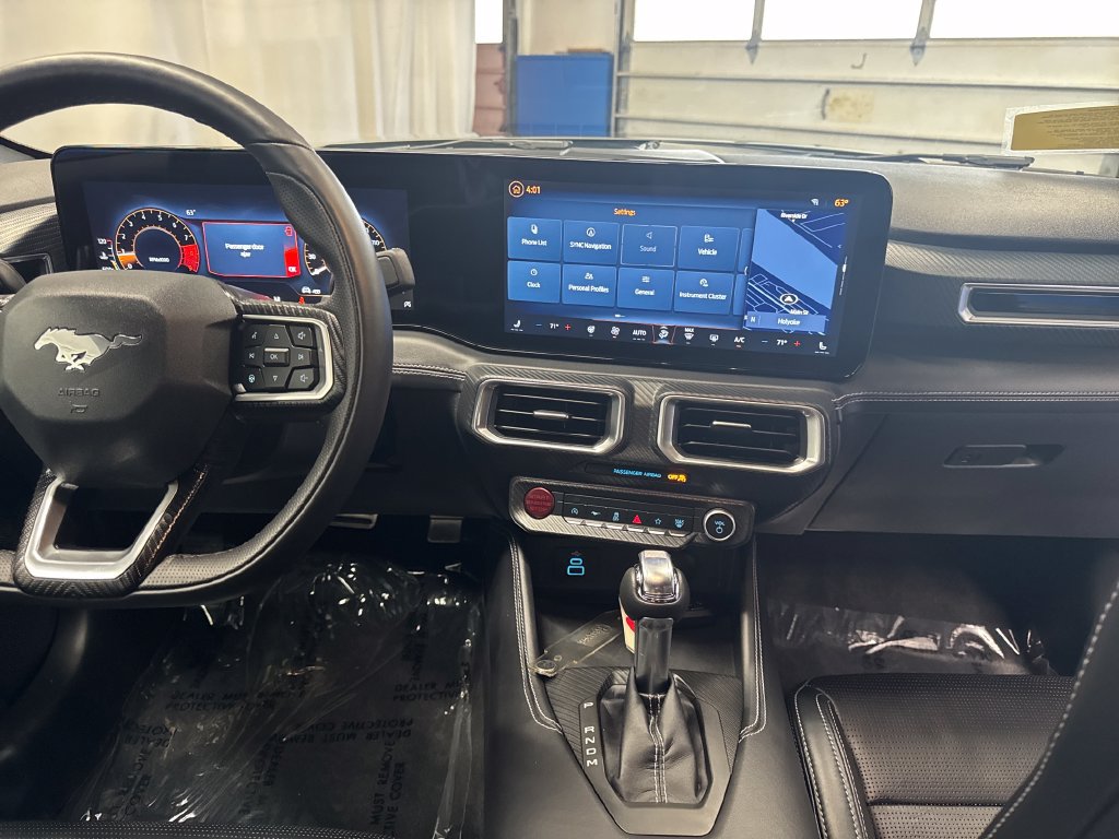 Used 2025 Ford Mustang GT Premium RWD image 19