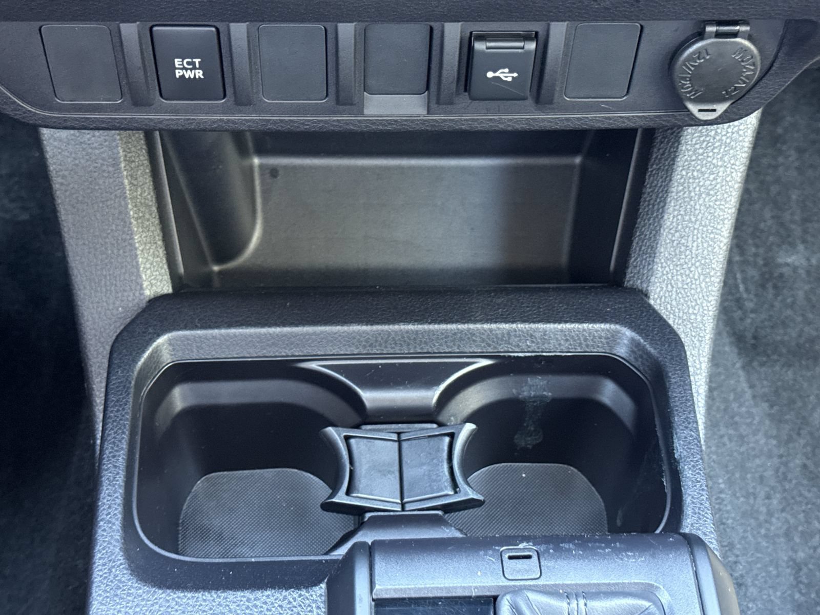 Used 2023 Toyota Tacoma SR AWD/4WD image 24