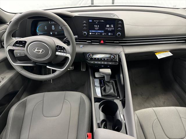 New 2026 Hyundai Elantra SEL Sport Premium FWD image 21