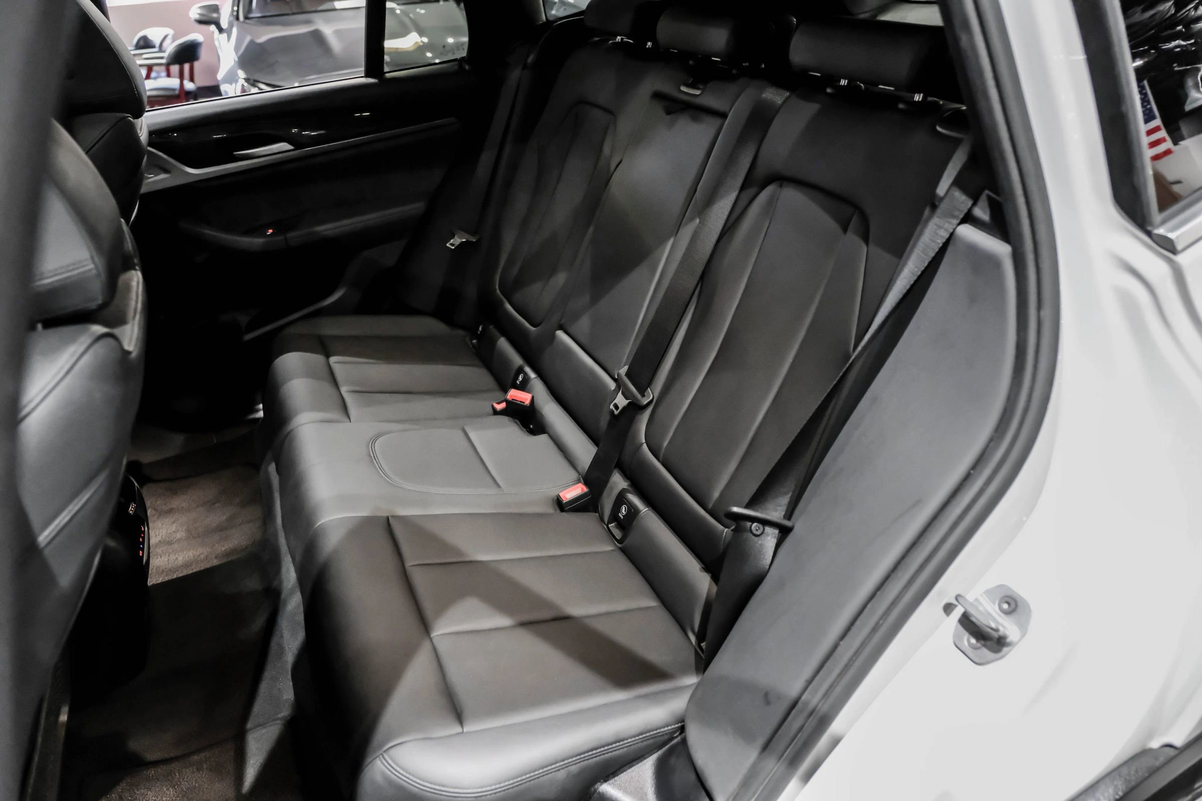 Used 2020 BMW X3 sDrive30i w/ Convenience Package image 45