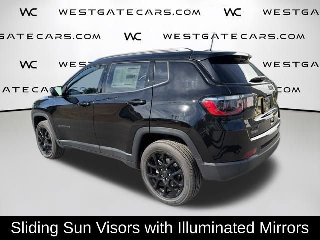 New 2026 Jeep Compass Latitude image 10