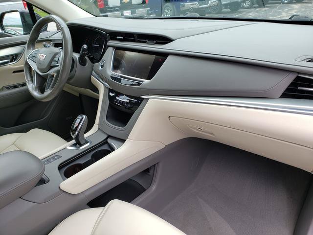 Used 2018 Cadillac XT5 Luxury w/ Driver Awareness Package AWD/4WD image 20