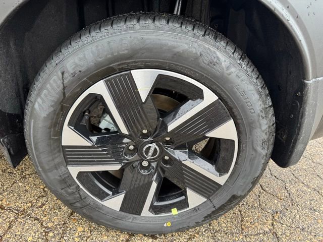 New 2026 Nissan Kicks SV w/ SV Premium Package image 33