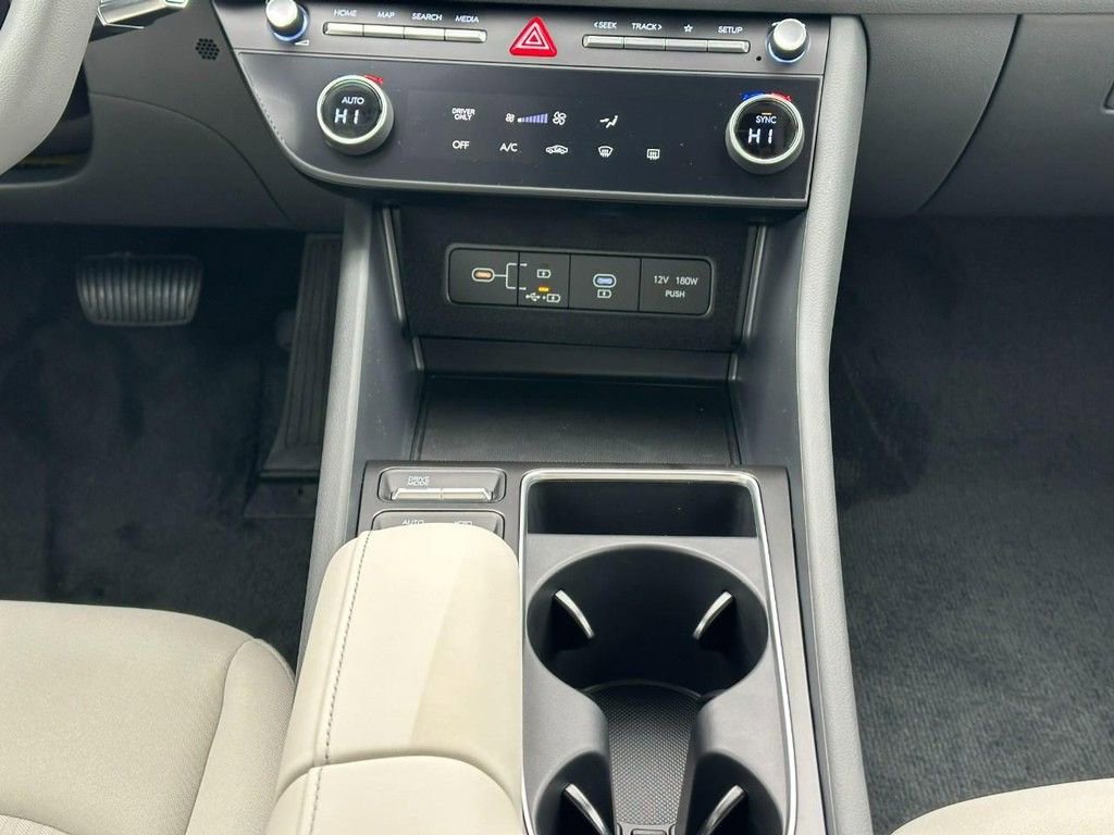 New 2026 Hyundai Sonata Blue FWD image 8