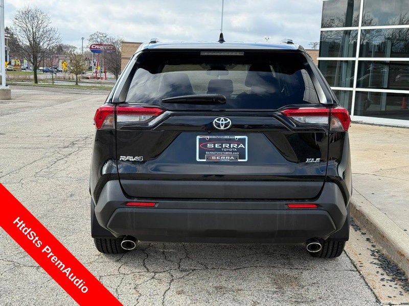 Used 2019 Toyota RAV4 XLE w/ Convenience Package image 4