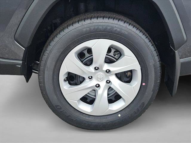 New 2025 Toyota RAV4 LE image 9