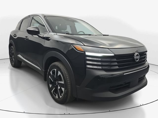 Used 2025 Nissan Kicks SV AWD/4WD image 3