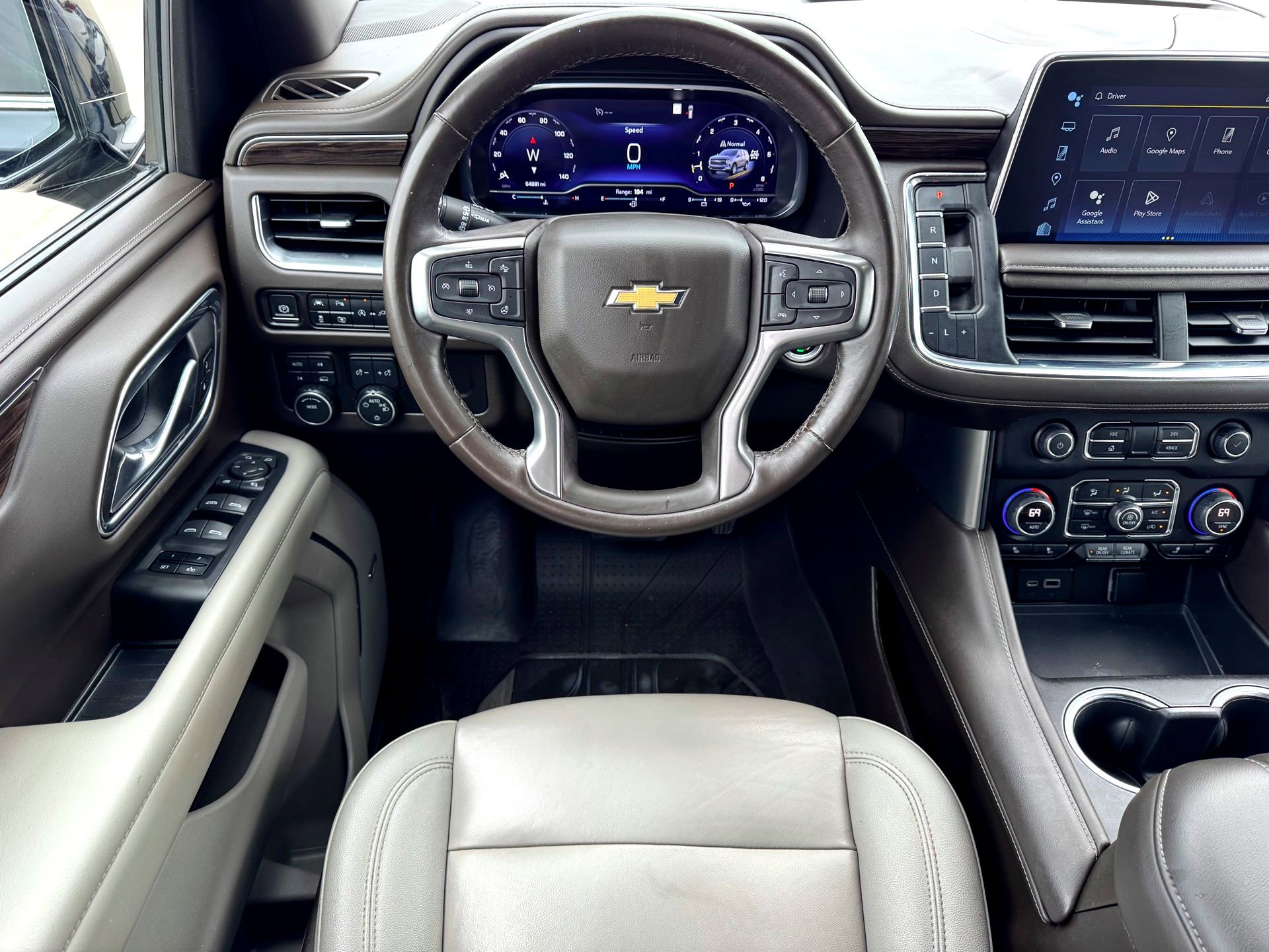 Used 2022 Chevrolet Tahoe LT w/ Luxury Package image 23