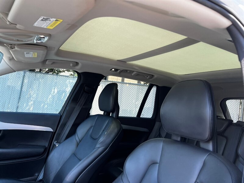 Used 2018 Volvo XC90 T5 Momentum w/ Convenience Package AWD/4WD image 20