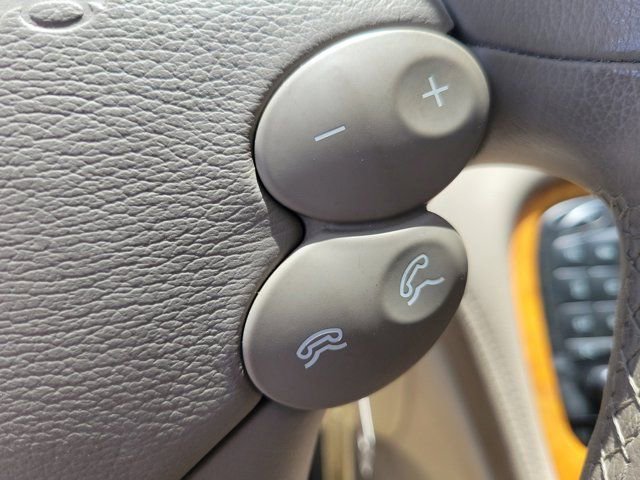 Used 2004 Mercedes-Benz SL 500 image 28