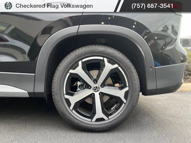 New 2026 Volkswagen Tiguan SE image 6