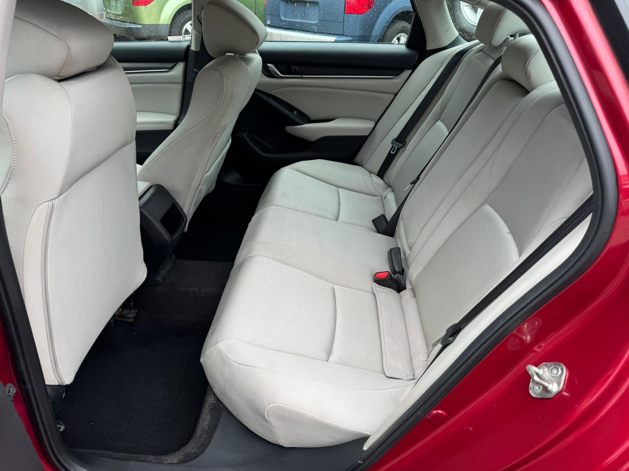 Used 2018 Honda Accord Hybrid image 10