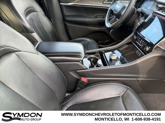 Used 2023 Jeep Grand Cherokee L Limited w/ Luxury Tech Group II image 26