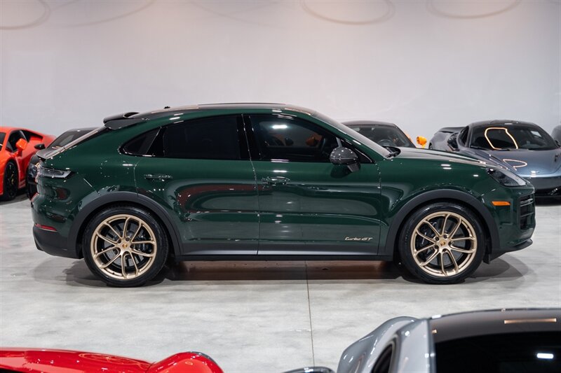 Used 2024 Porsche Cayenne Turbo GT AWD/4WD image 7