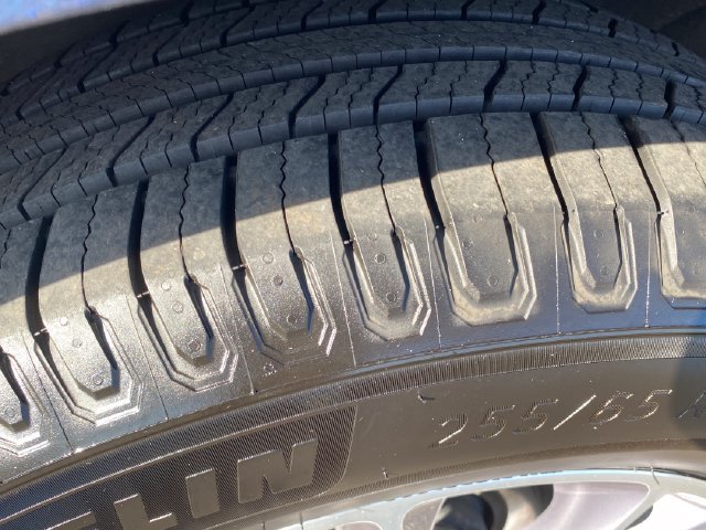 Certified 2024 Buick Enclave Essence w/ Trailering Package, 5000 lbs. AWD/4WD image 23