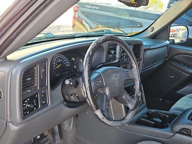 Used 2005 Chevrolet Silverado 1500 LS w/ Safe And Sound Package RWD image 10