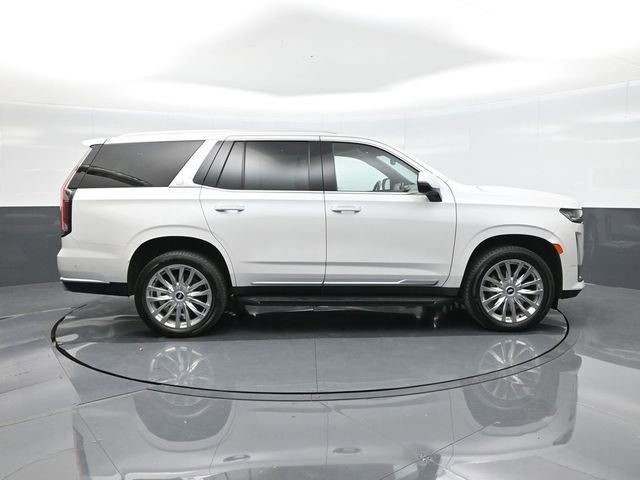 Used 2021 Cadillac Escalade Premium Luxury image 26