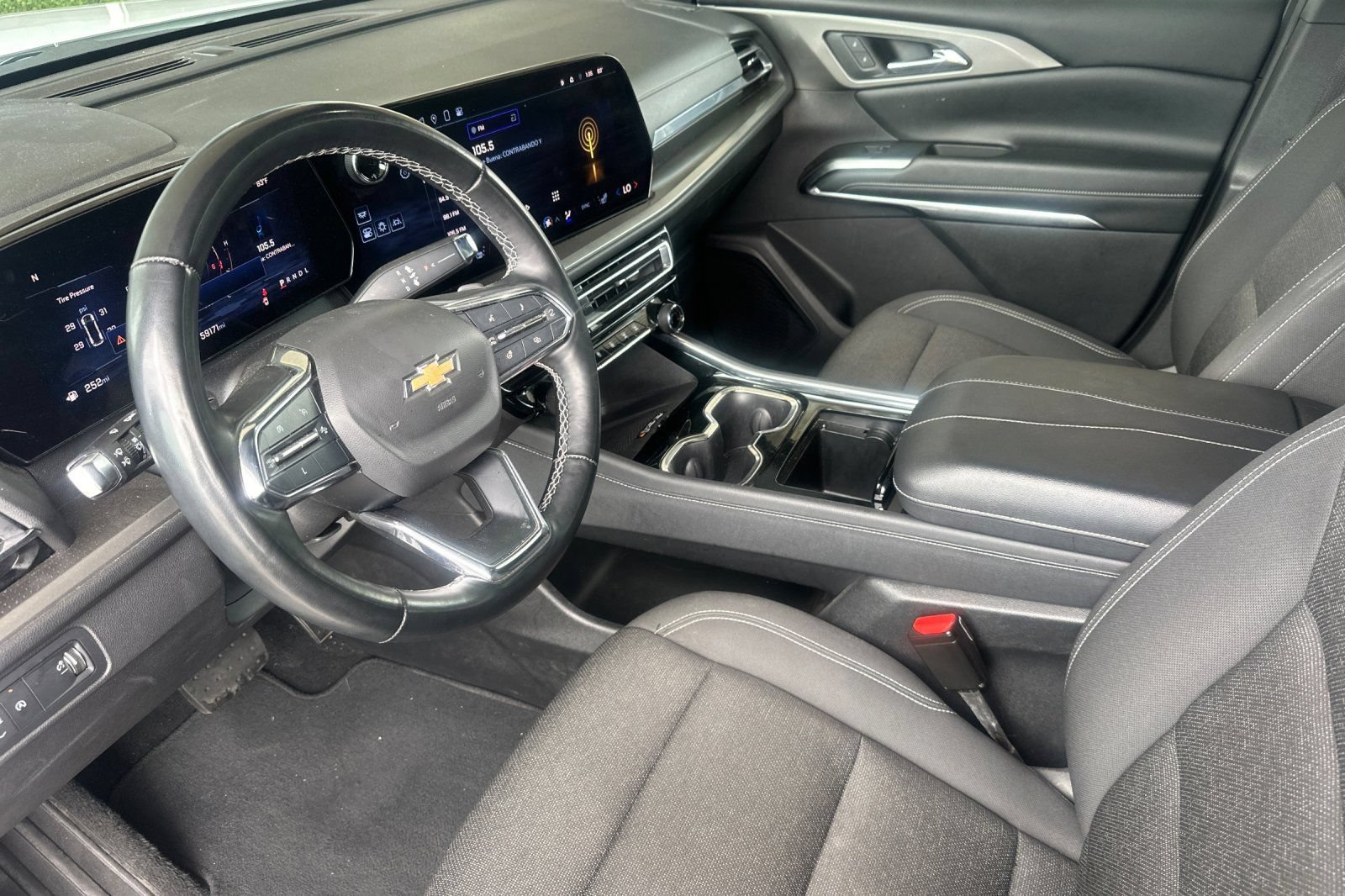Certified 2024 Chevrolet Traverse LT FWD image 10