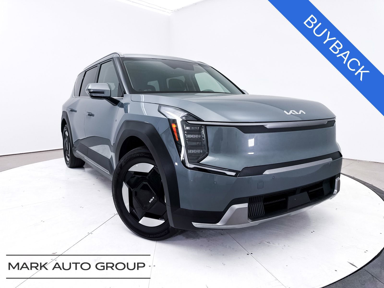 Used 2024 Kia EV9 Wind AWD/4WD image 1