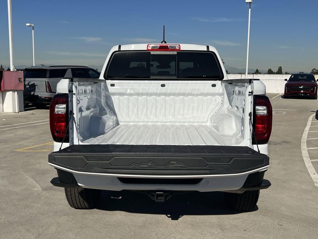 New 2026 GMC Canyon Elevation image 26