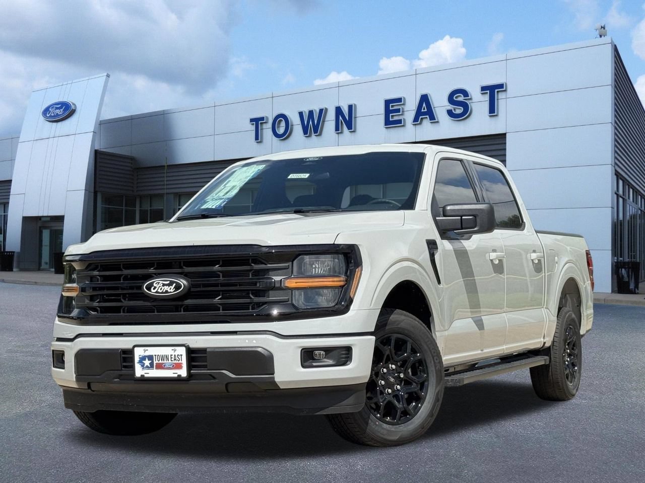 New 2026 Ford F150 XLT w/ XLT Black Appearance Package RWD image 1