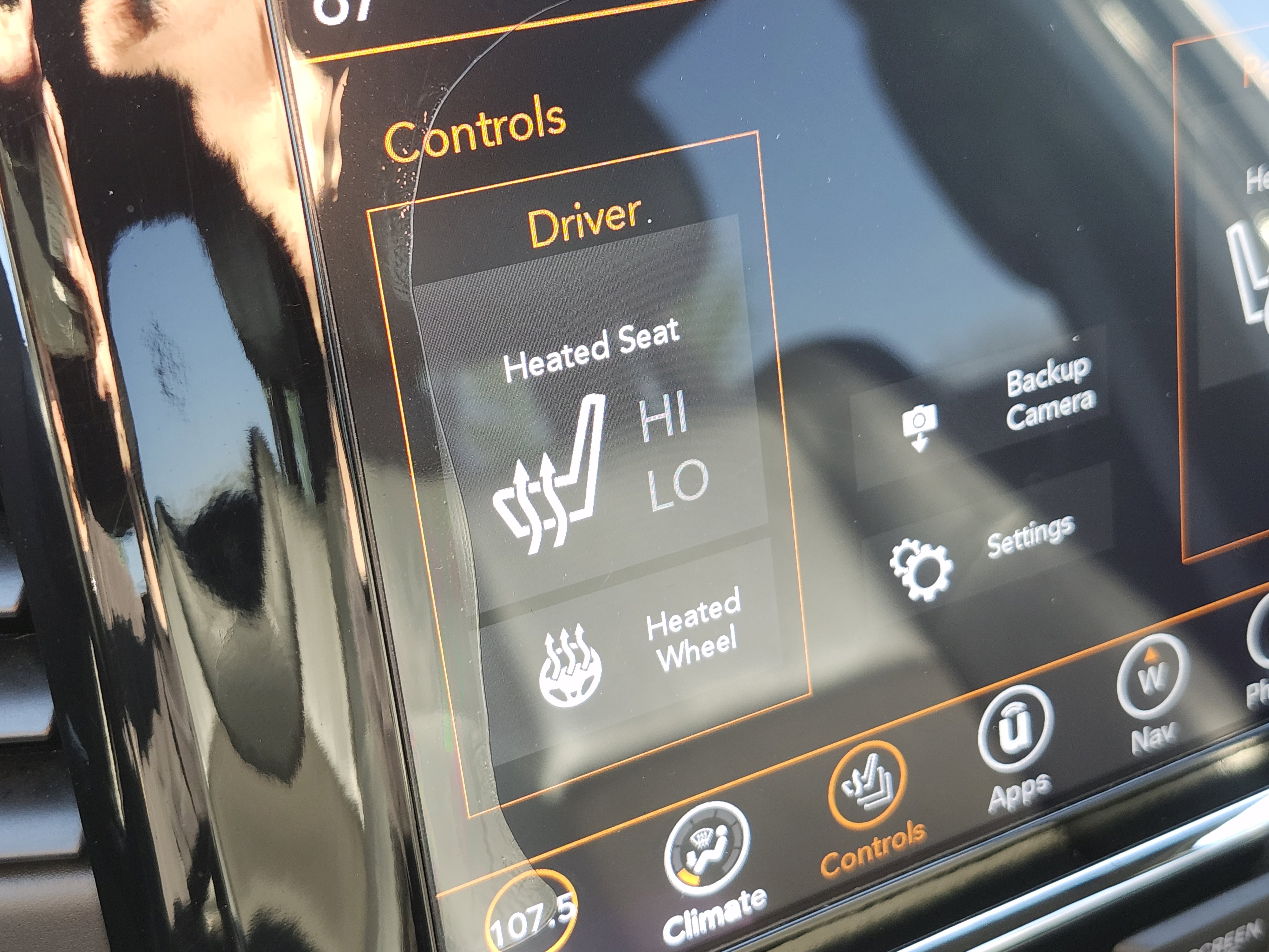 Used 2019 Jeep Grand Cherokee Altitude AWD/4WD image 9