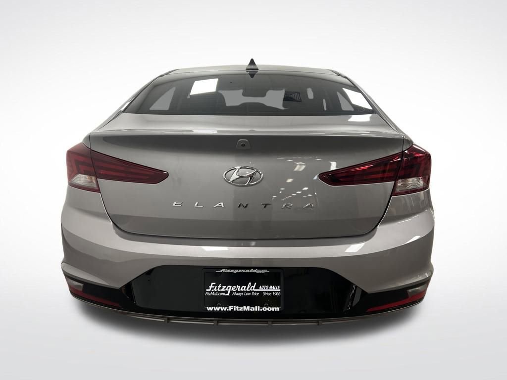 Used 2020 Hyundai Elantra SEL image 4