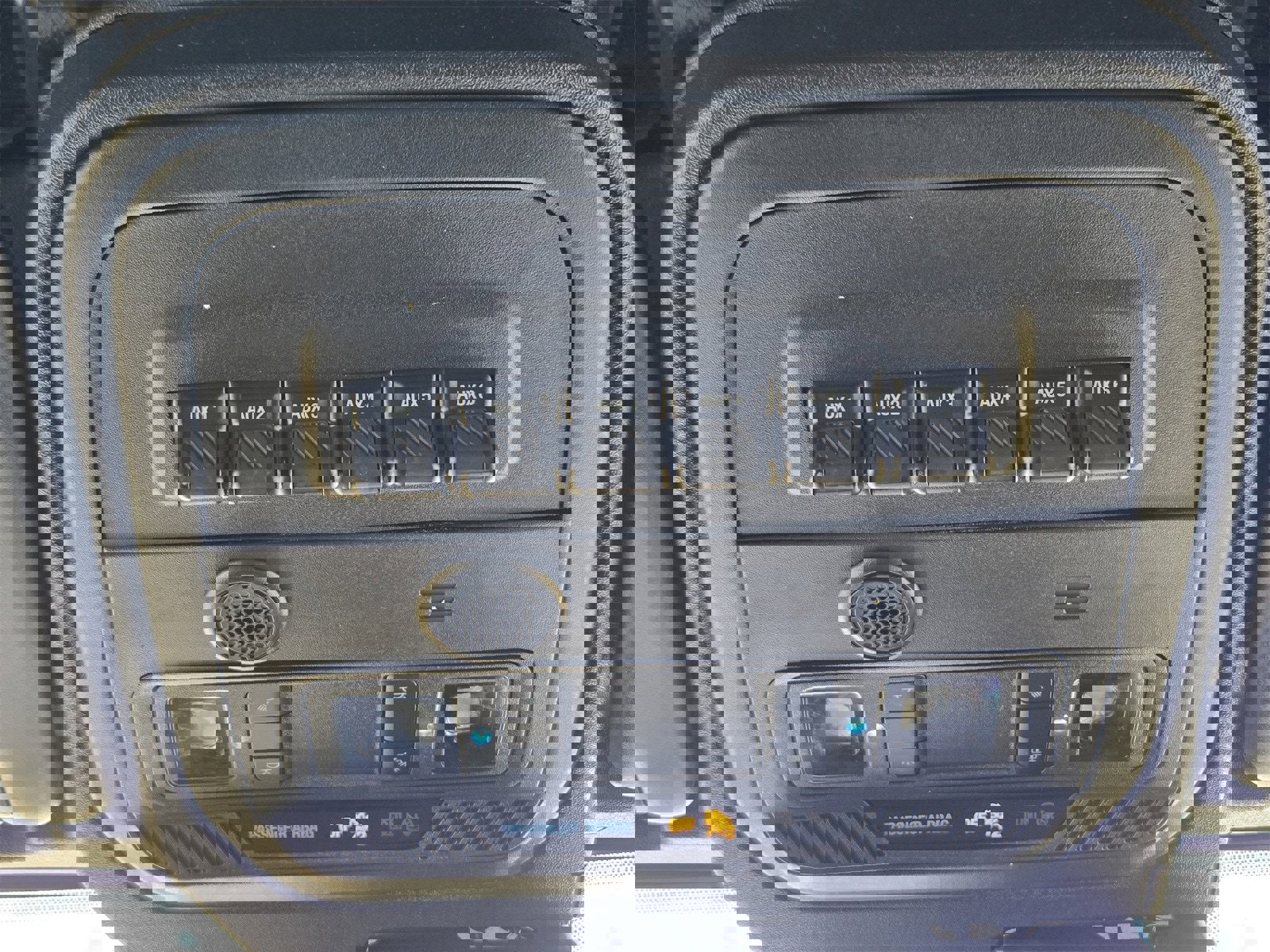 Used 2024 Ford Bronco Raptor w/ Interior Carbon Fiber Pack 6 image 38