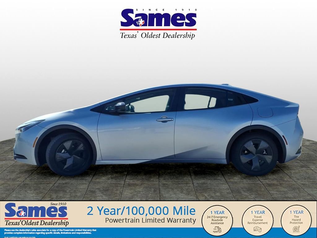 Used 2024 Toyota Prius LE image 4