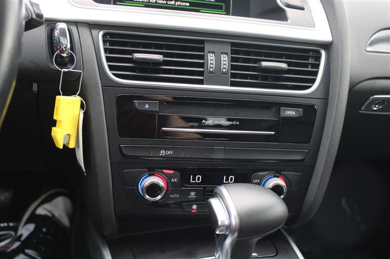 Used 2016 Audi A4 Premium w/ Audi MMI Navigation Plus AWD/4WD image 16