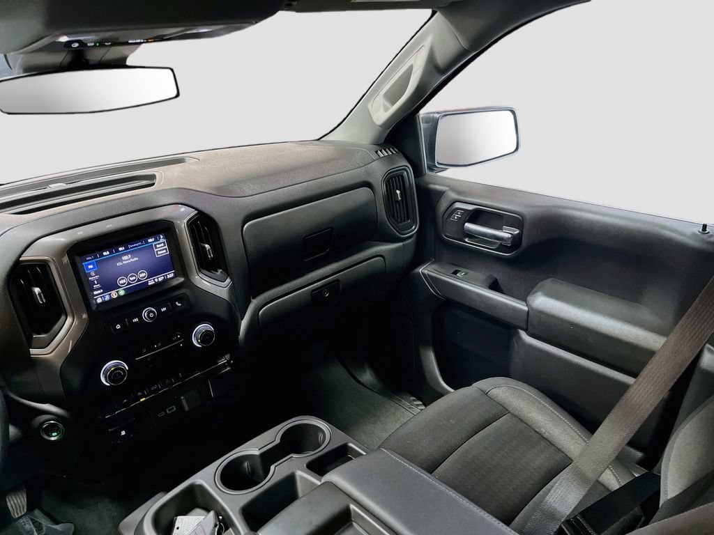 Used 2025 Chevrolet Silverado 1500 Custom w/ Turbomax Blackout Package AWD/4WD image 22
