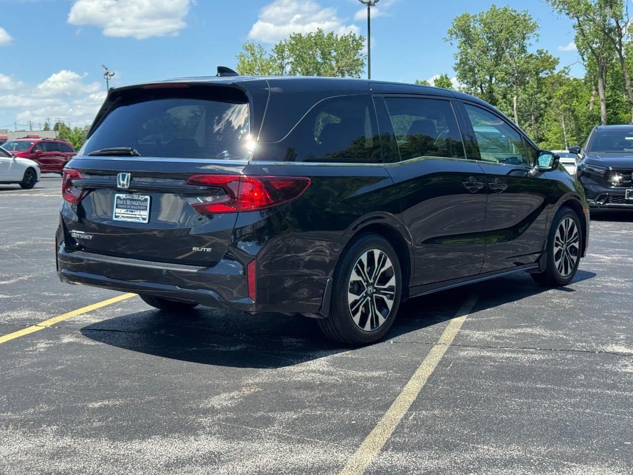 Certified 2026 Honda Odyssey Elite image 4