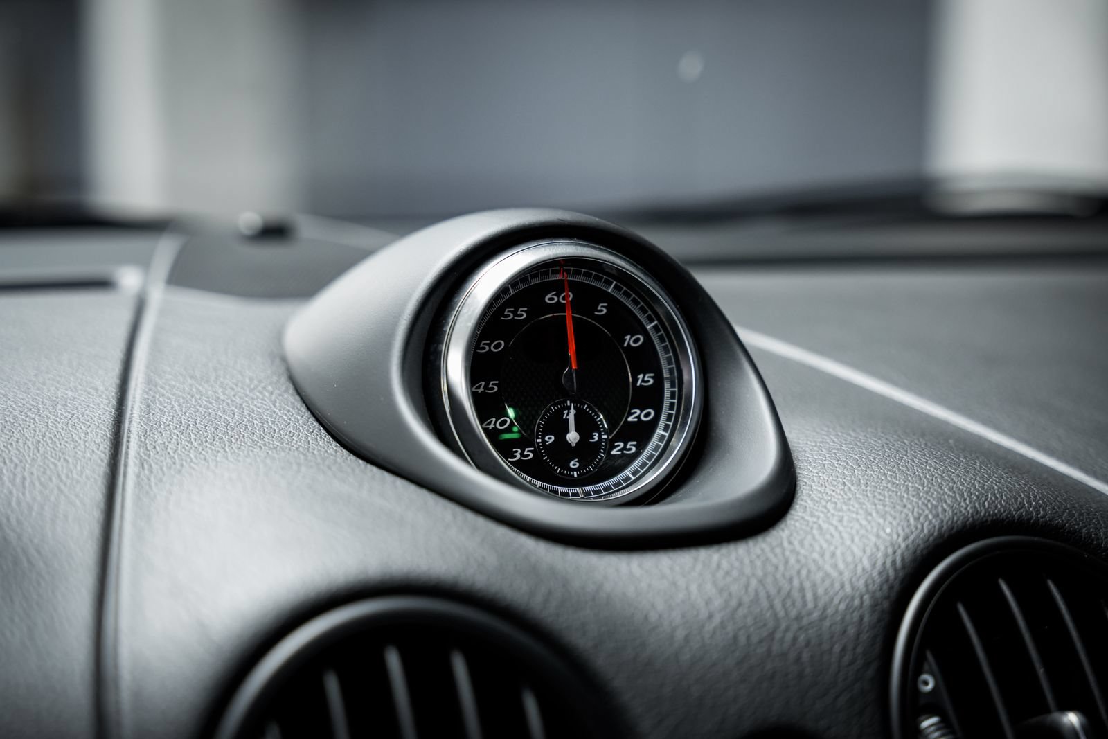 Used 2012 Porsche Cayman R RWD image 12