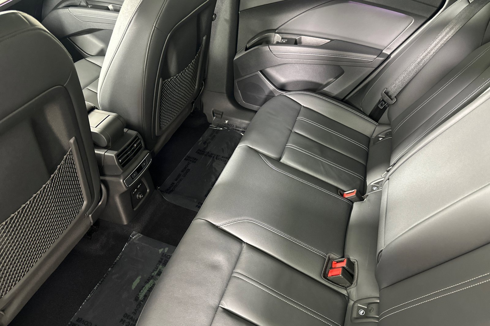 Used 2023 Audi Q4 e-tron Premium Plus w/ Premium Plus image 11