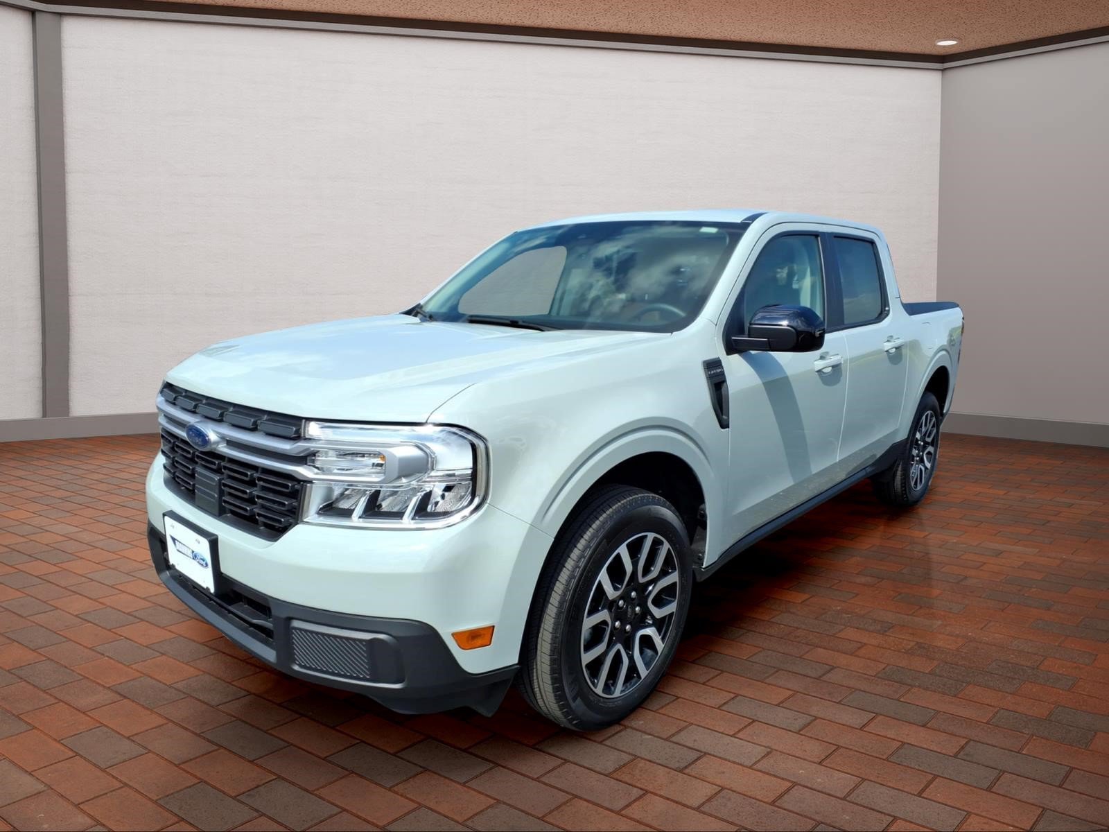 Used 2024 Ford Maverick Lariat w/ 4K Tow Package AWD/4WD image 4