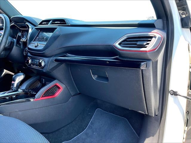 Used 2023 Chevrolet TrailBlazer RS AWD/4WD image 13