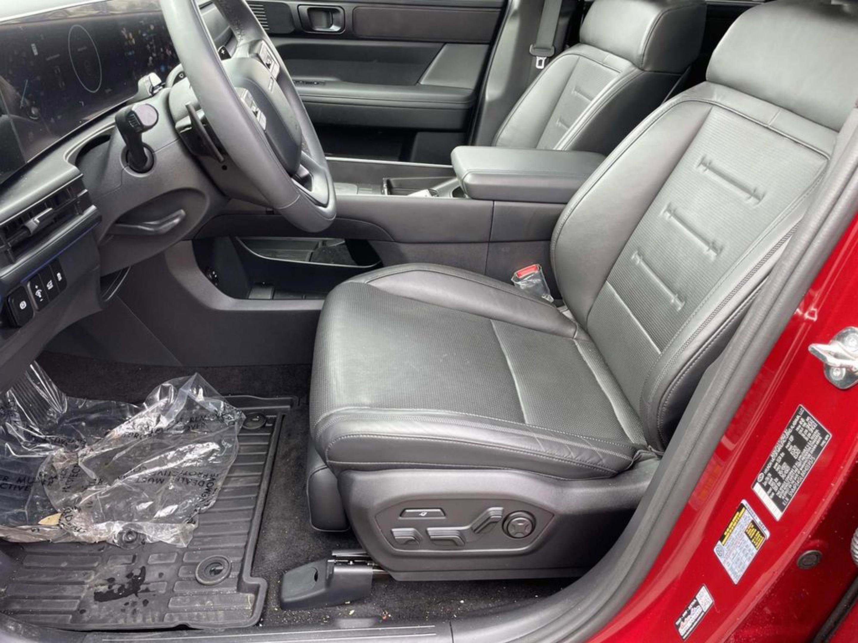 Used 2024 Hyundai Santa Fe Calligraphy image 20