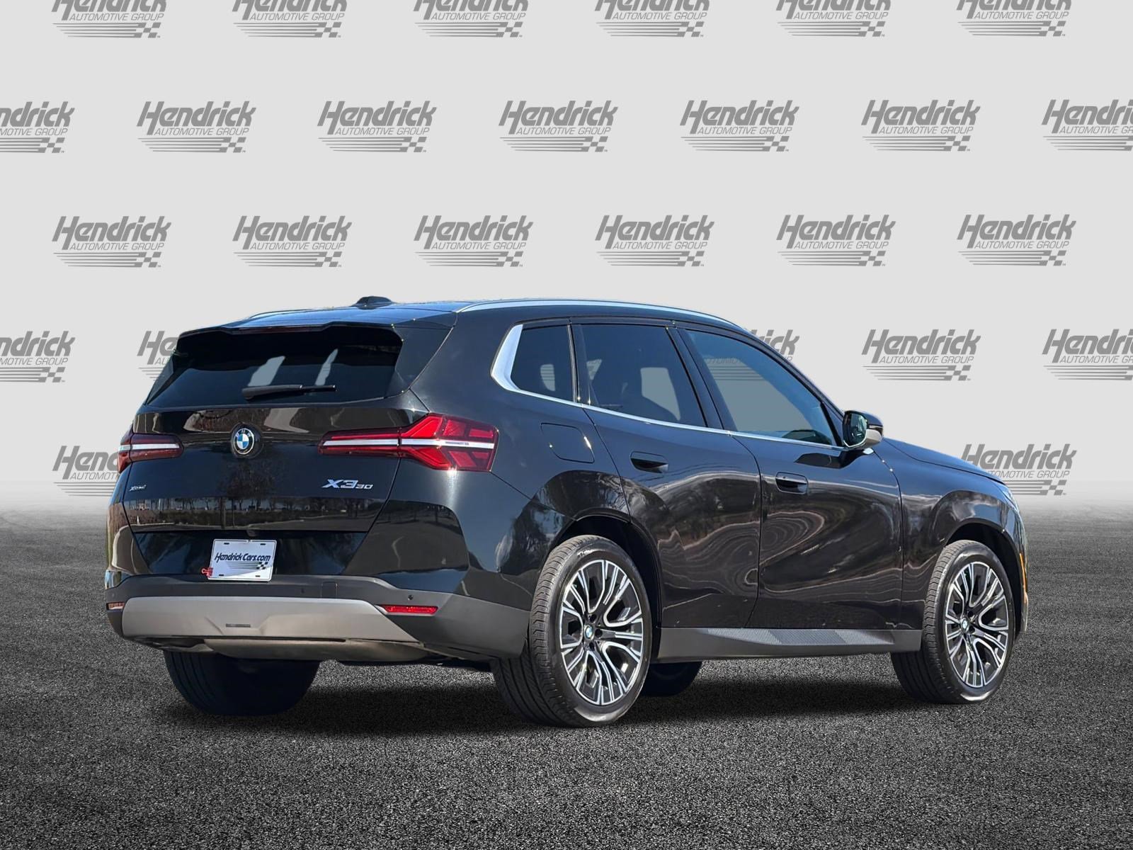 Used 2025 BMW X3 xDrive30i w/ Convenience Package image 5