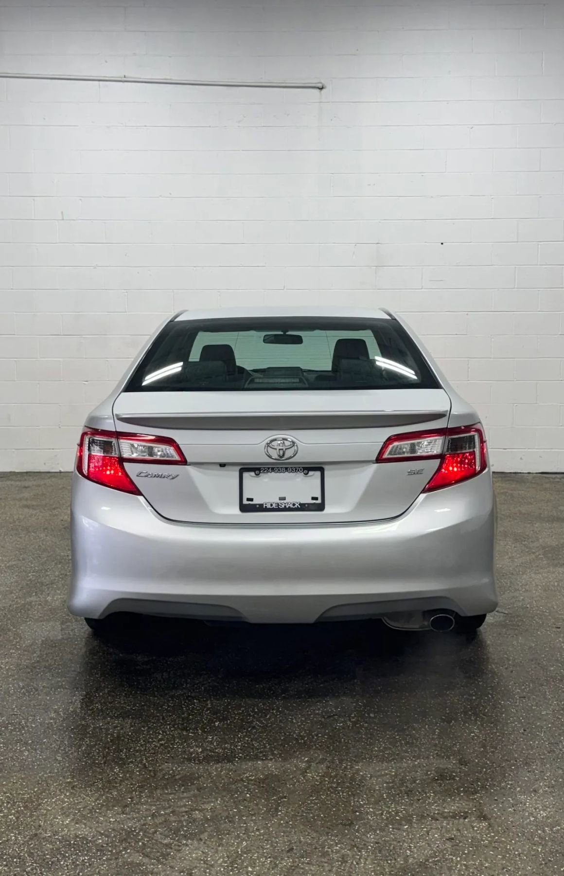 Used 2014 Toyota Camry SE image 4
