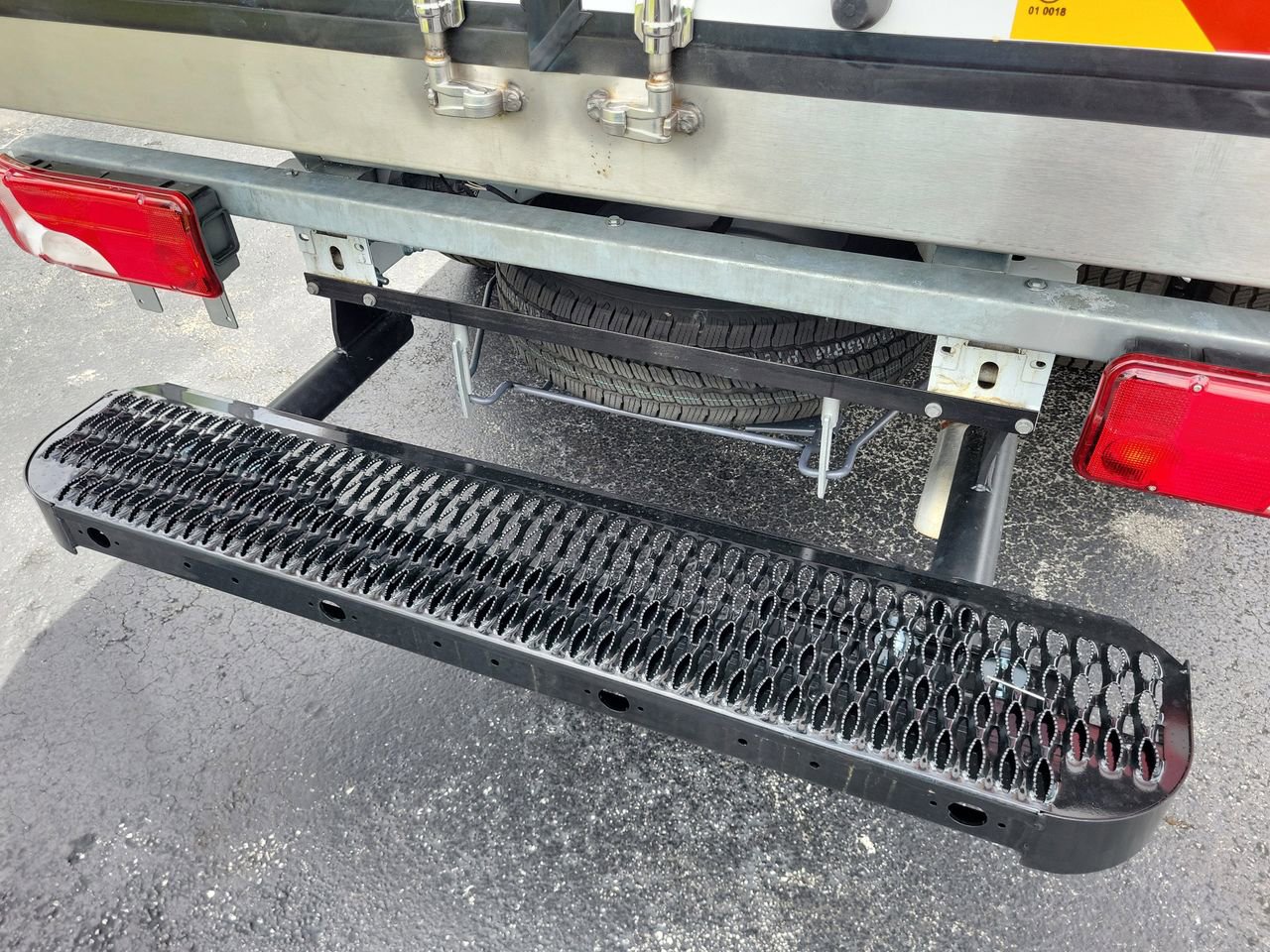 New 2024 Mercedes-Benz Sprinter 3500 image 11