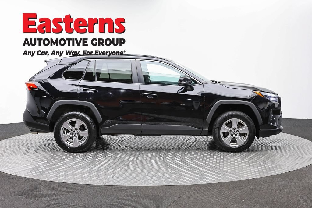 Used 2023 Toyota RAV4 XLE w/ Convenience Package AWD/4WD image 4