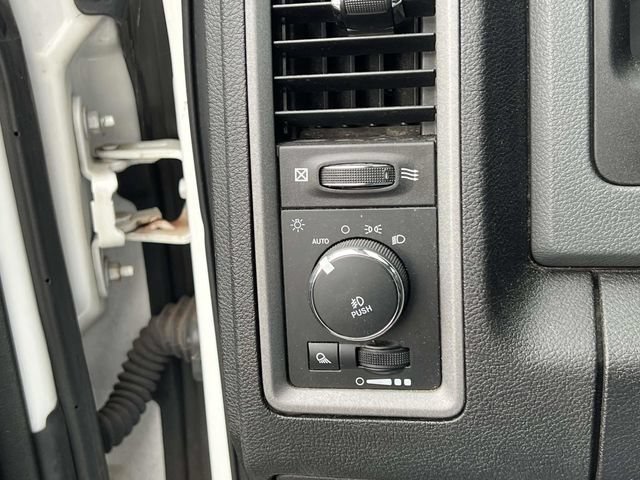 Used 2019 RAM 1500 Express w/ Express Value Package AWD/4WD image 25