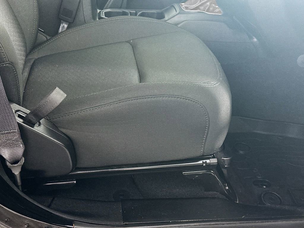 Used 2022 Jeep Wrangler Unlimited Sahara w/ Cold Weather Group image 23