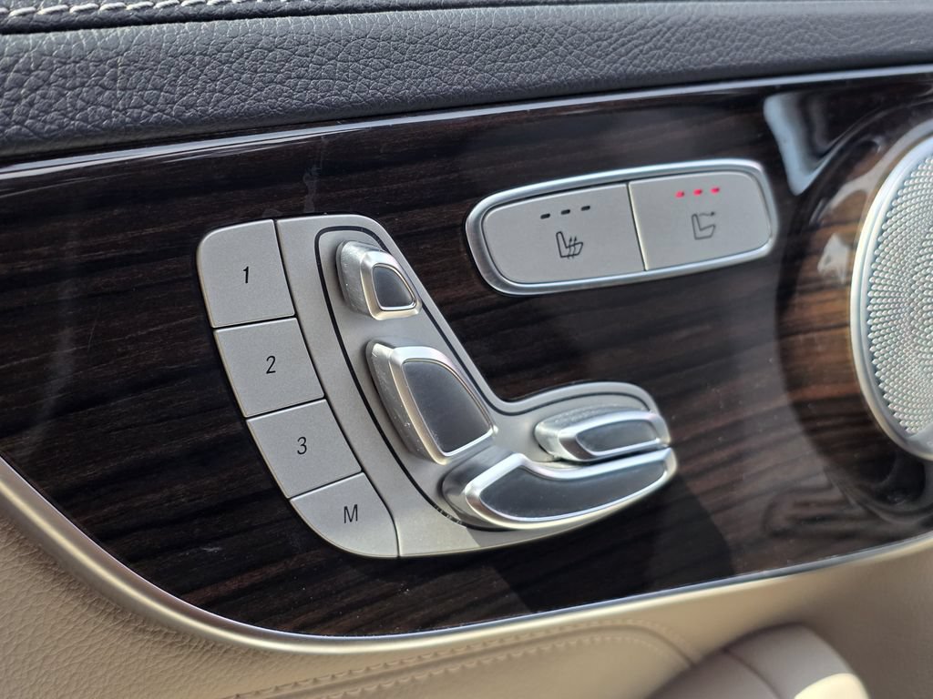 Used 2023 Mercedes-Benz C 300 Cabriolet image 33