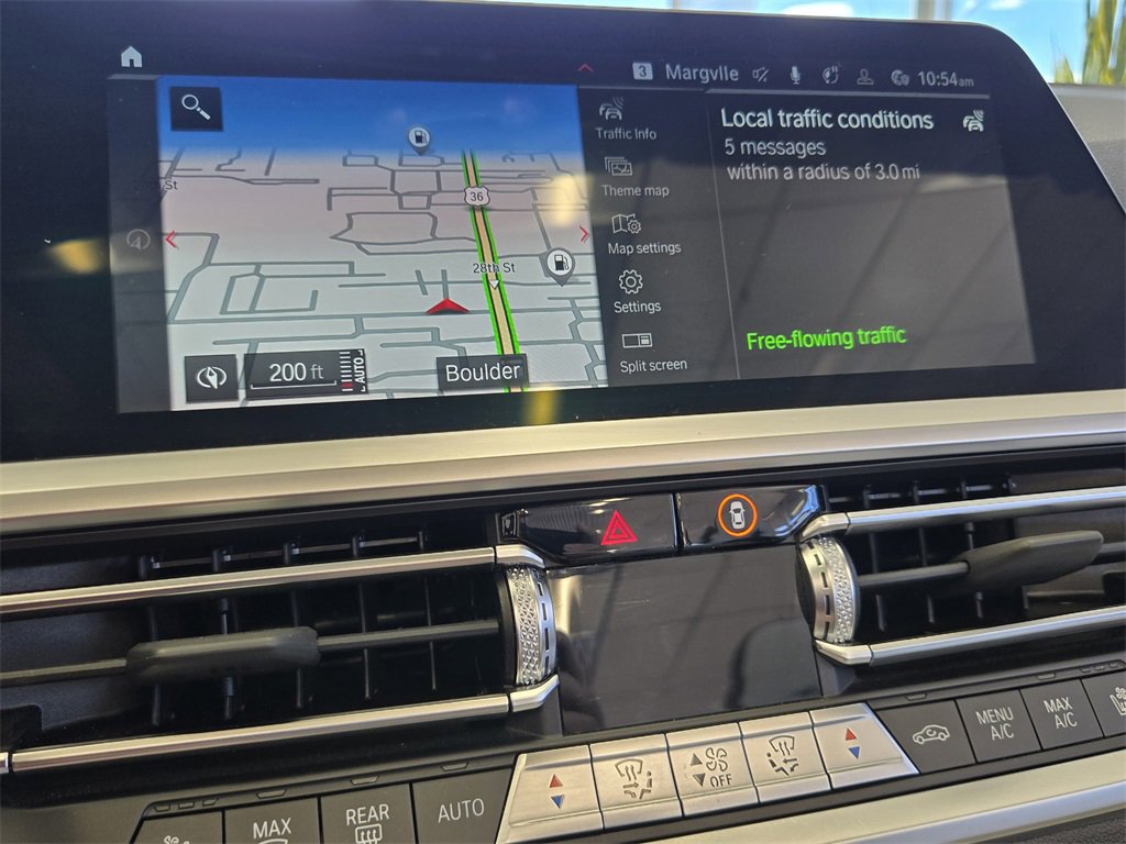 Used 2022 BMW M4 xDrive Competition w/ M Carbon Exterior Package image 18