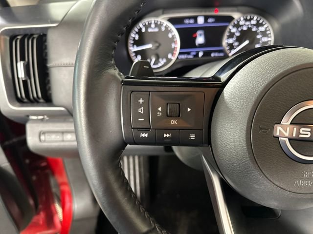Used 2023 Nissan Pathfinder SL image 15