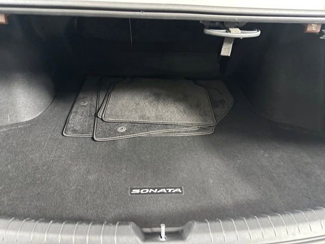 Certified 2023 Hyundai Sonata SE w/ Cargo Package image 26