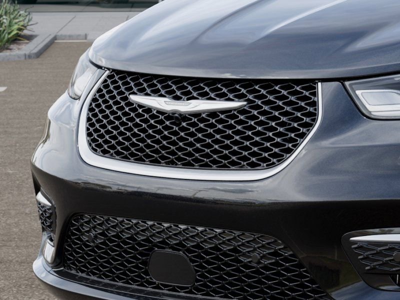 New 2026 Chrysler Pacifica Pinnacle image 11