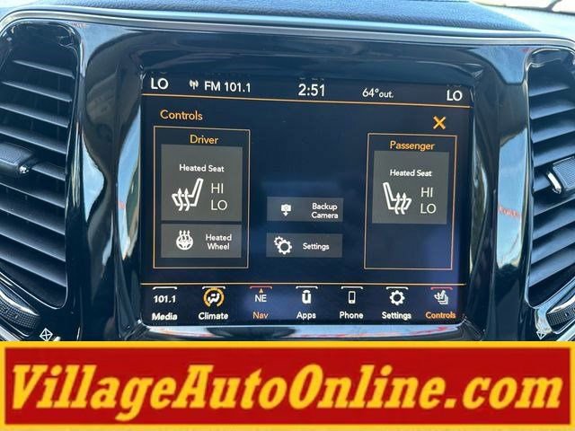 Used 2019 Jeep Cherokee Limited w/ Trailer Tow Group AWD/4WD image 25