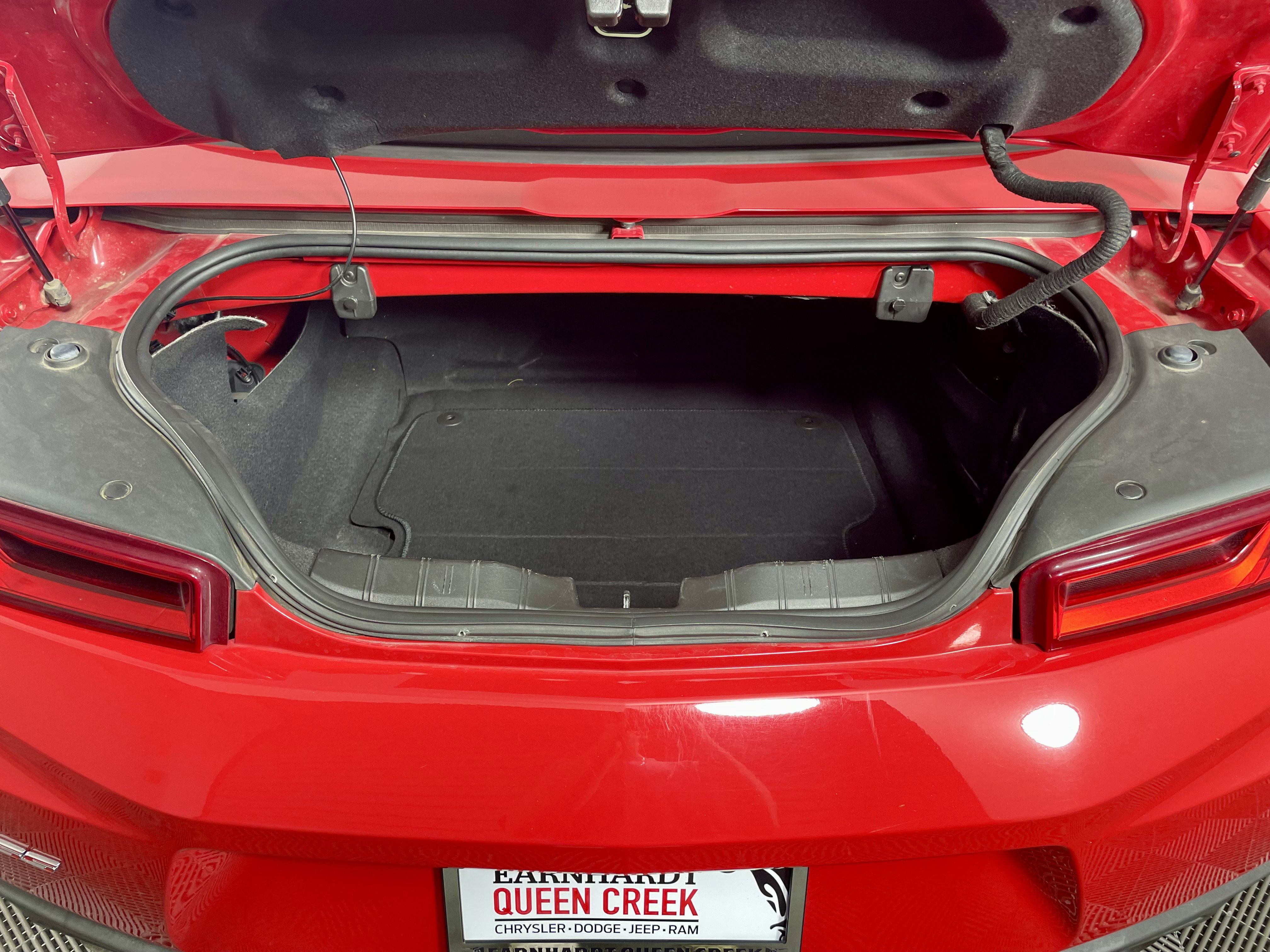 Used 2017 Chevrolet Camaro SS image 5